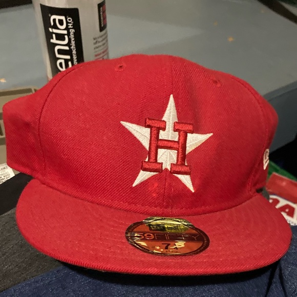 red astros hat